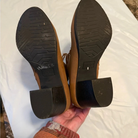 Me Too Boots With Faux Fur Inside Size 9.5 - Picture 6 of 10